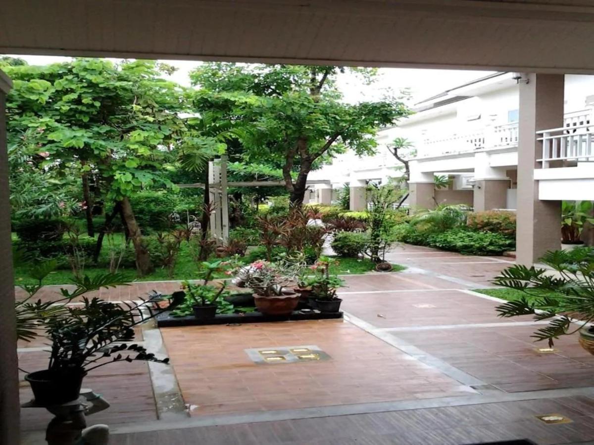 Tonwa Resort Hotel Khon Kaen Esterno foto