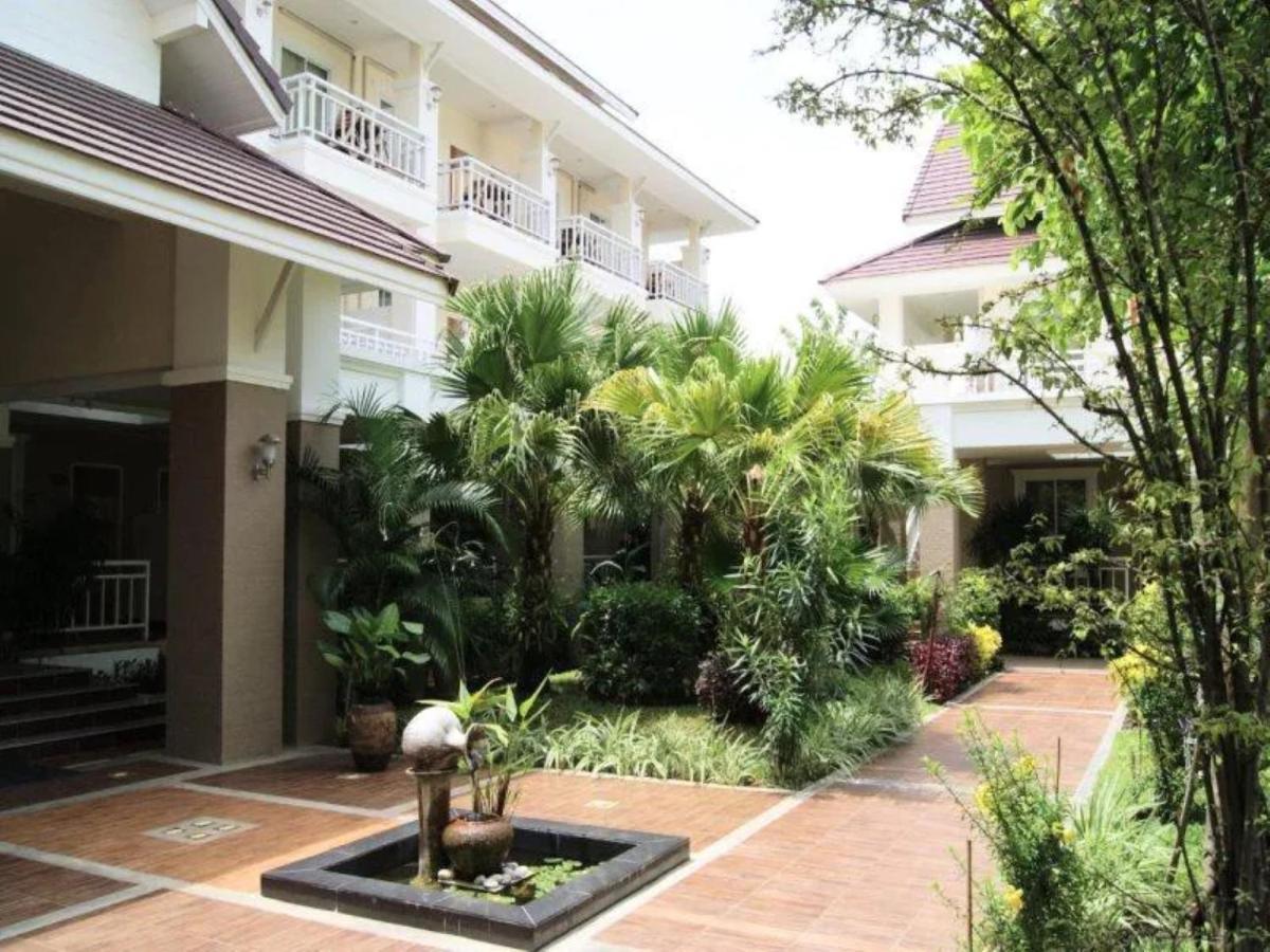 Tonwa Resort Hotel Khon Kaen Esterno foto