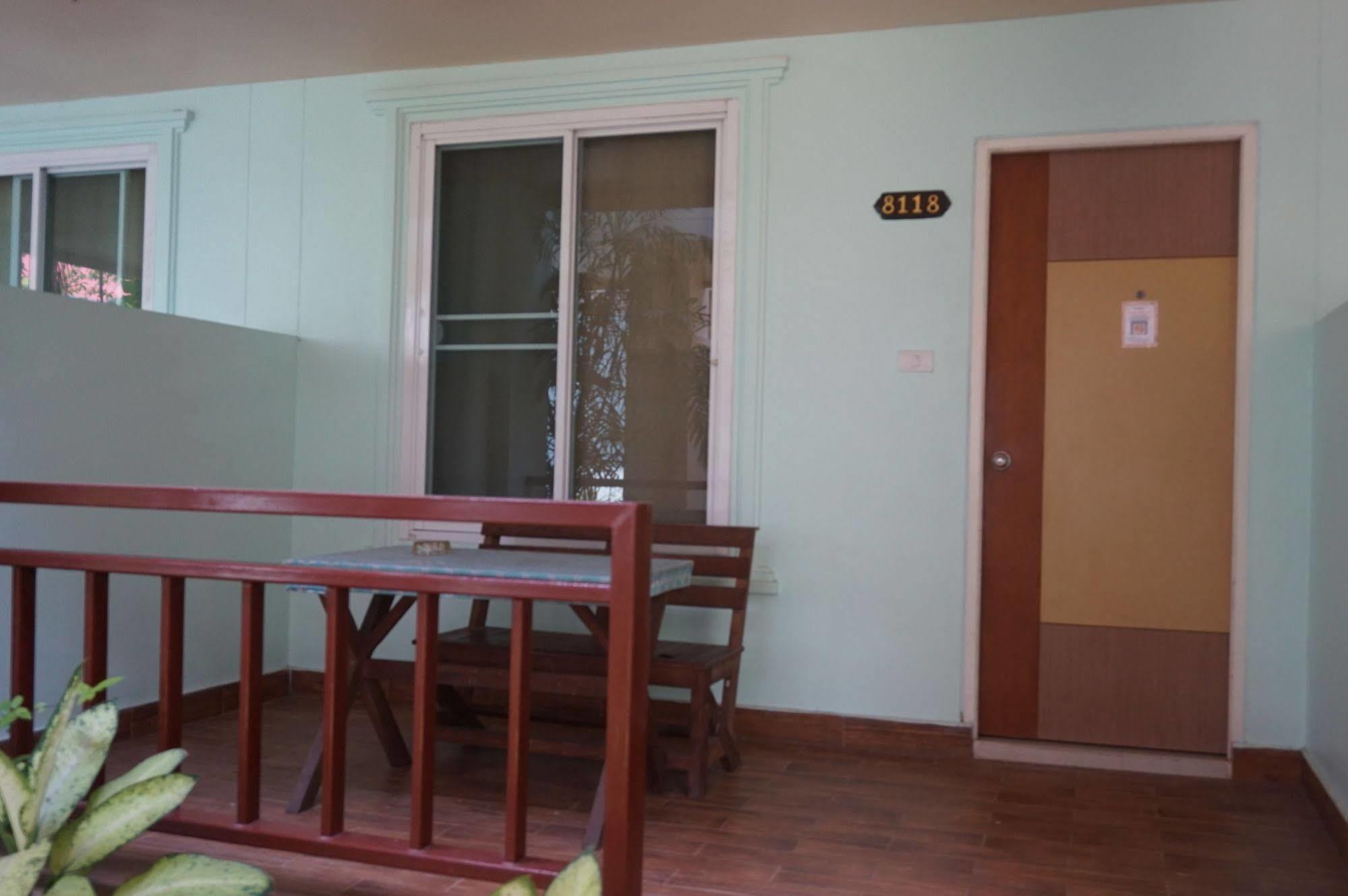 Tonwa Resort Hotel Khon Kaen Esterno foto