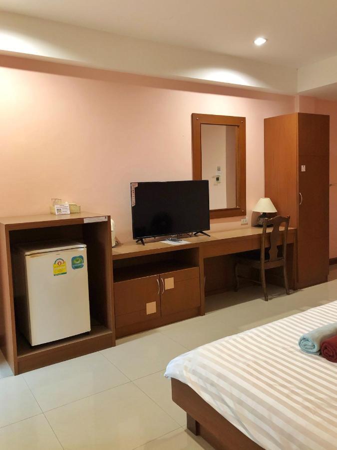 Tonwa Resort Hotel Khon Kaen Esterno foto